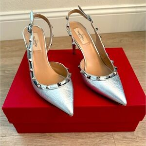 Valentino Garavani Silver Rockstud Slingback Heels - EU 38.5